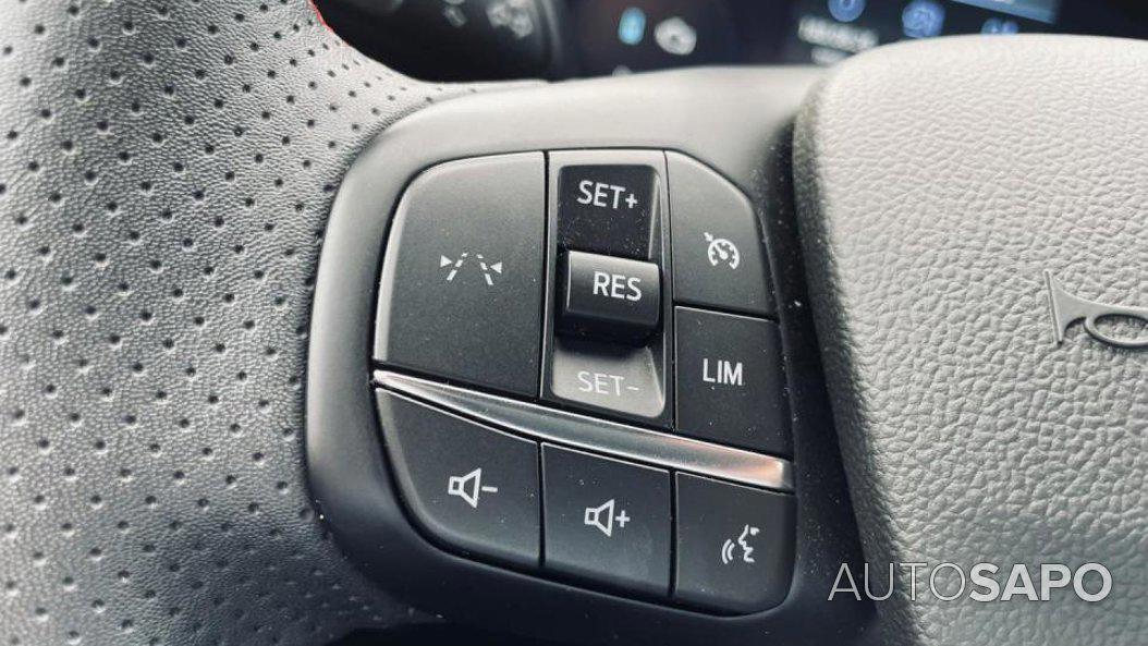 Ford Kuga 2.5 PHEV ST-Line de 2024
