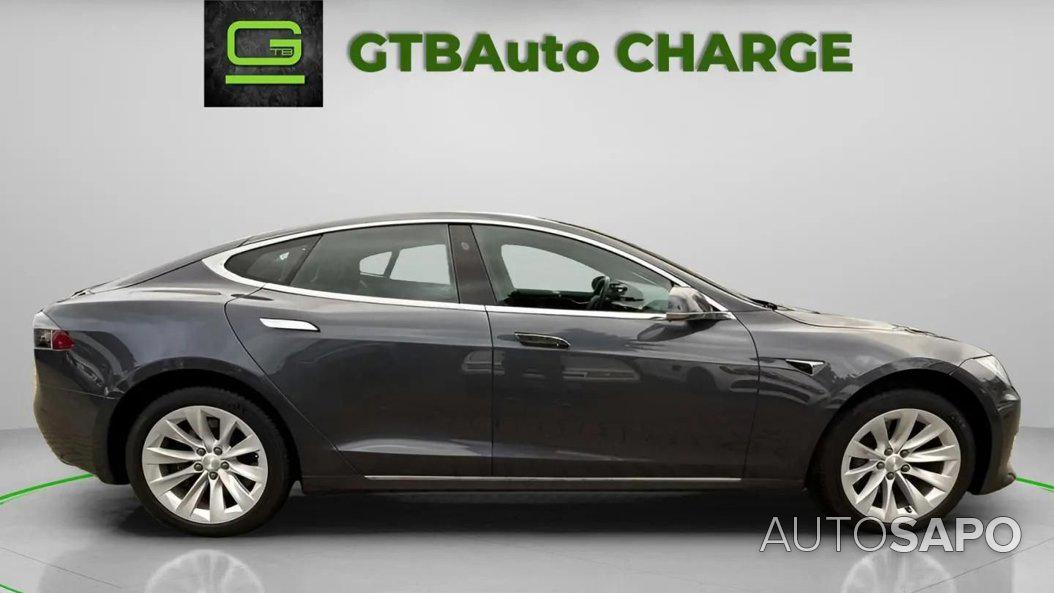 Tesla Model S de 2020