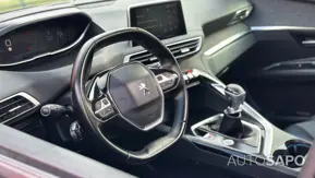 Peugeot 3008 de 2016