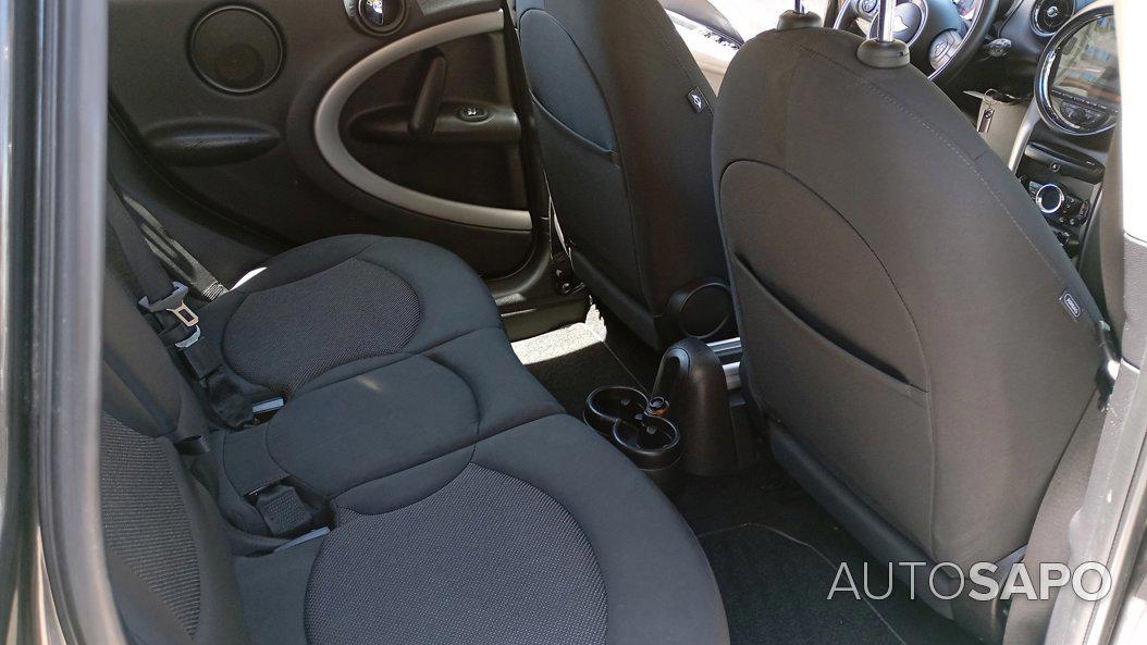 MINI Countryman Cooper D de 2016