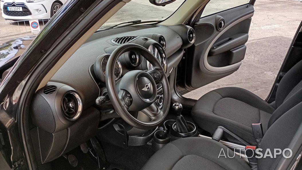 MINI Countryman Cooper D de 2016