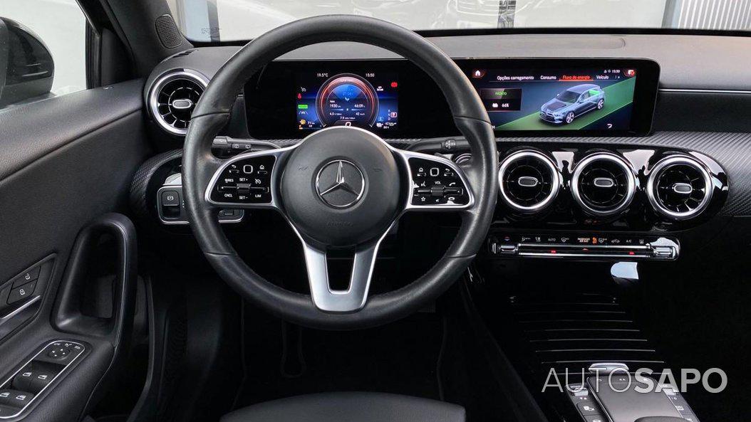 Mercedes-Benz Classe A 250 e Style Plus de 2020
