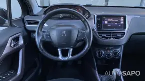 Peugeot 2008 1.4 HDi Active de 2015