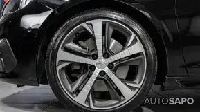 Peugeot 308 1.2 PureTech GT EAT8 de 2018