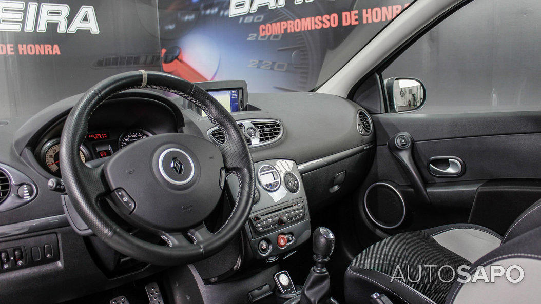 Renault Clio 2.0 16V RS de 2011