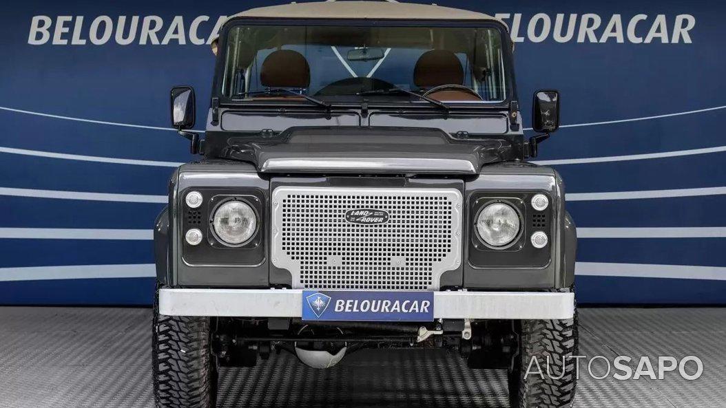 Land Rover Defender 90 SW 2.4 CRD S de 2010
