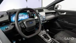 Ford Puma 1.0 EcoBoost MHEV ST-Line de 2025