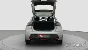 Peugeot 208 1.2 PureTech Allure de 2021
