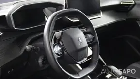 Peugeot e-2008 de 2023