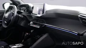 Peugeot e-2008 de 2025