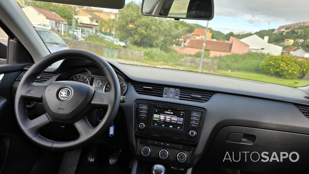 Skoda Octavia 1.6 TDi Ambition de 2015