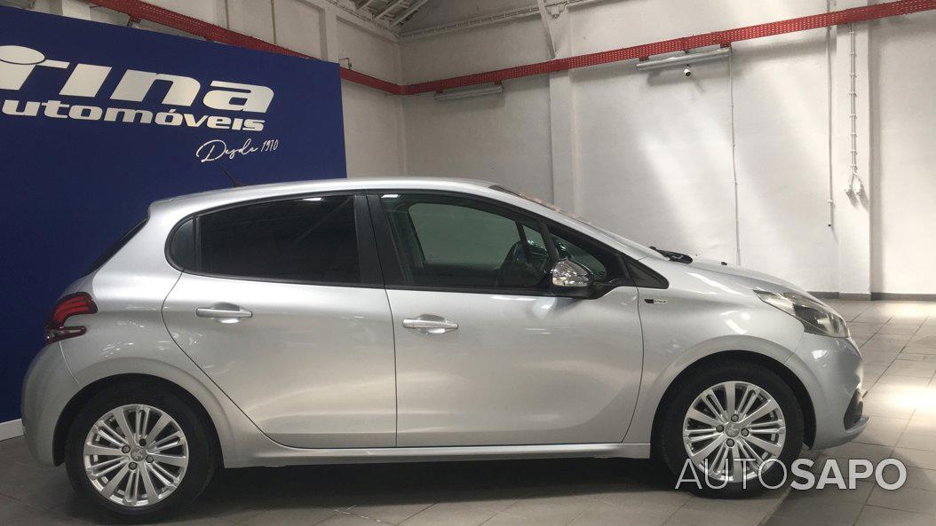 Peugeot 208 1.6 Blue HDI Style de 2017