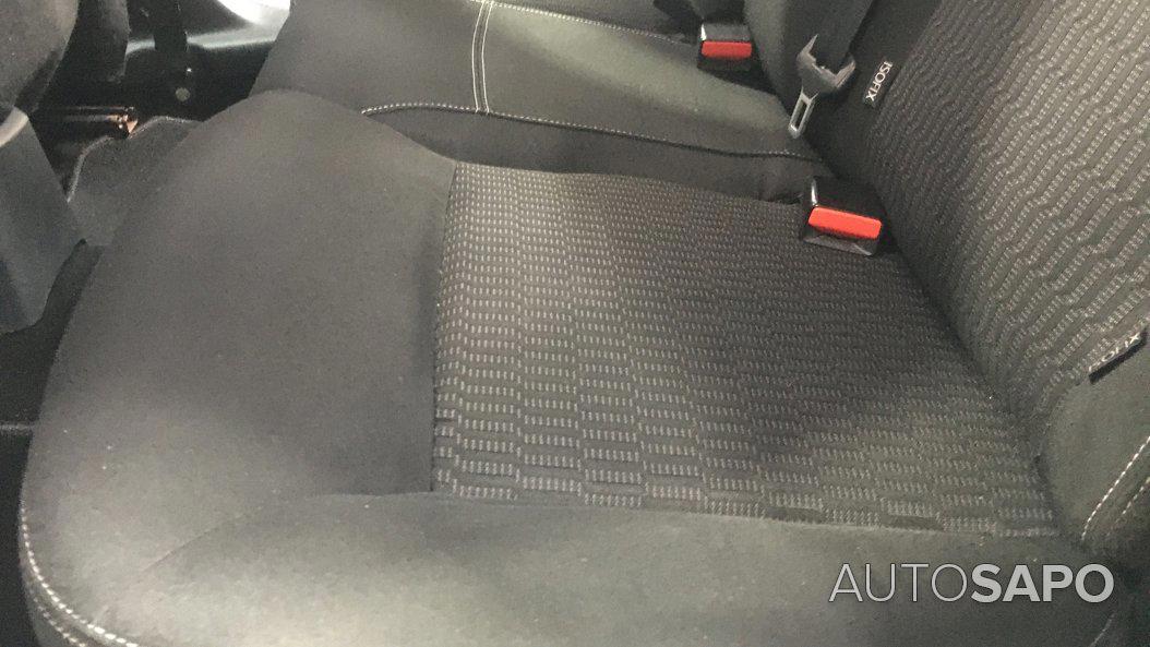 Peugeot 208 1.6 Blue HDI Style de 2017