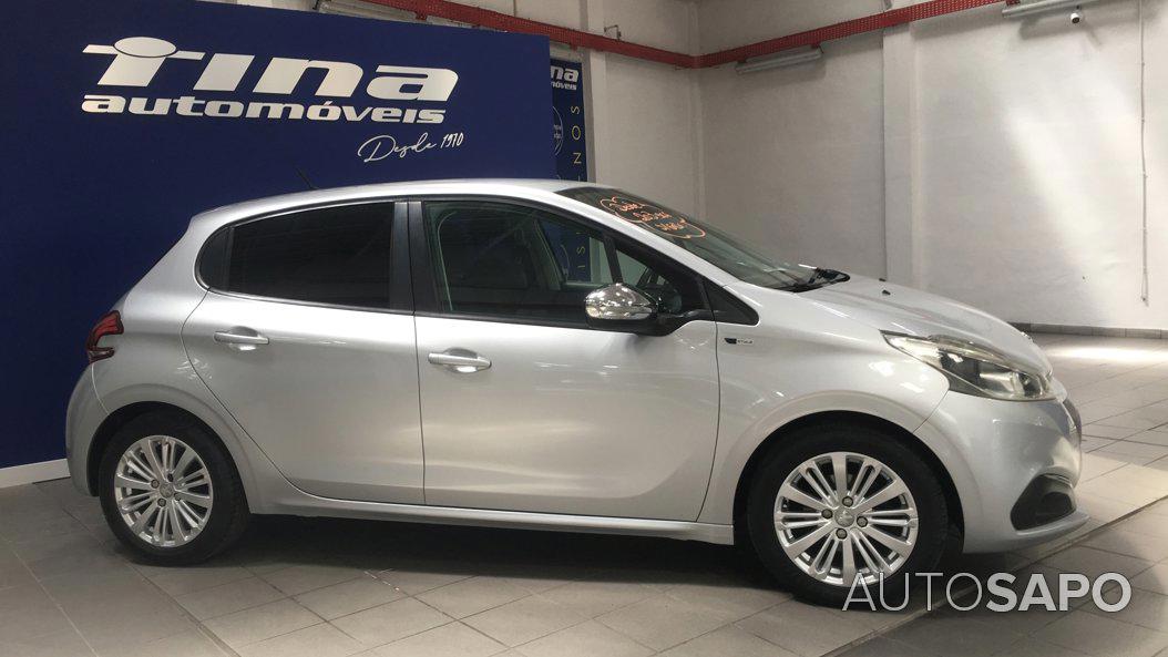 Peugeot 208 1.6 Blue HDI Style de 2017