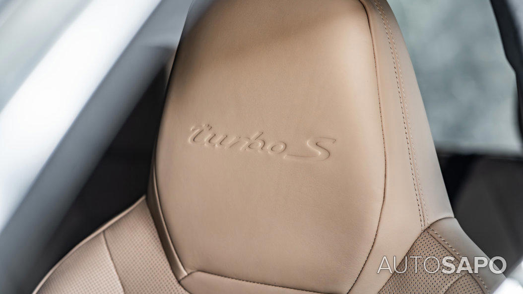 Porsche Cayenne Turbo S E-Hybrid de 2020