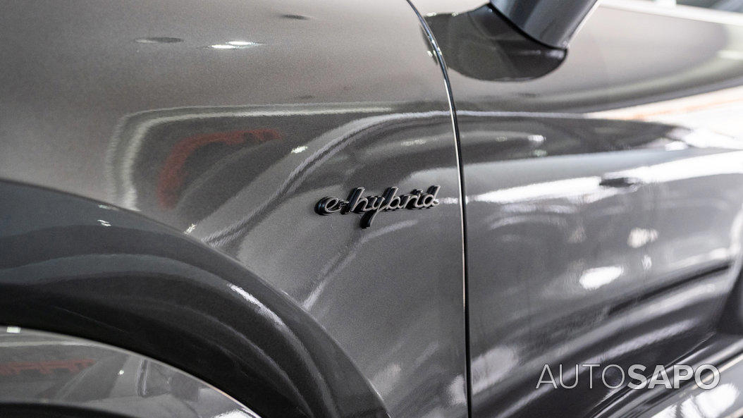 Porsche Cayenne Turbo S E-Hybrid de 2020