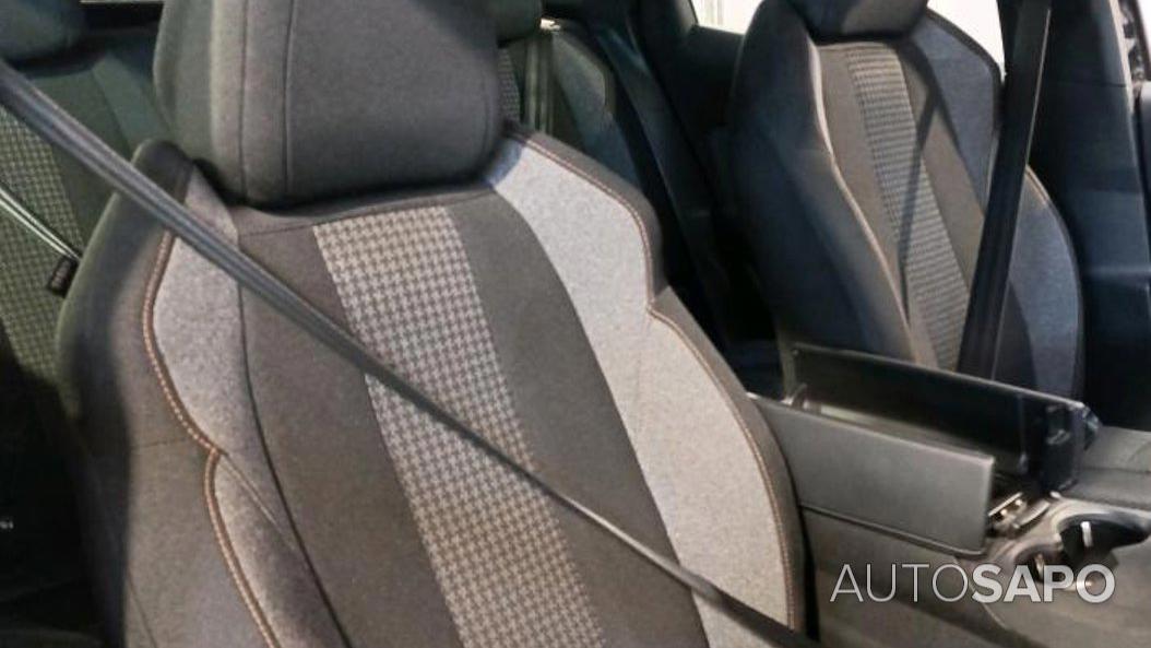 Peugeot 3008 1.5 BlueHDi Active de 2021