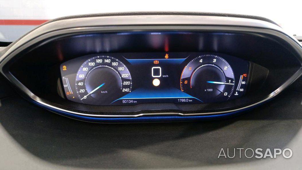 Peugeot 3008 1.5 BlueHDi Active de 2021