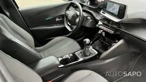 Peugeot 208 de 2021