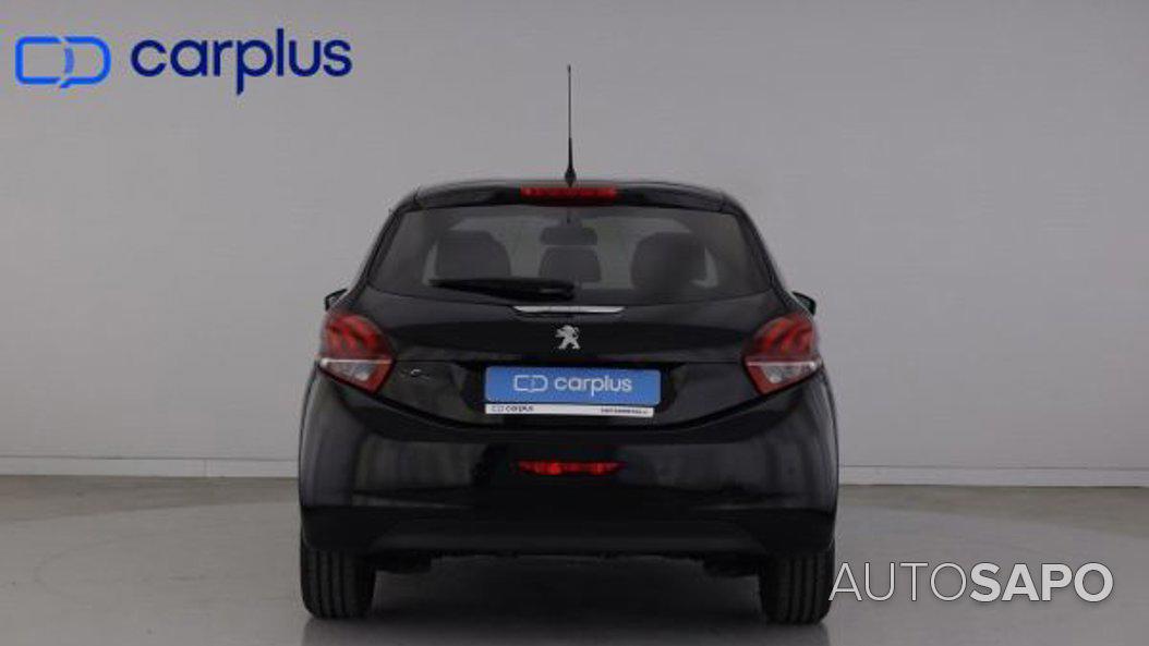 Peugeot 208 1.2 PureTech Style de 2018