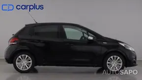 Peugeot 208 1.2 PureTech Style de 2018