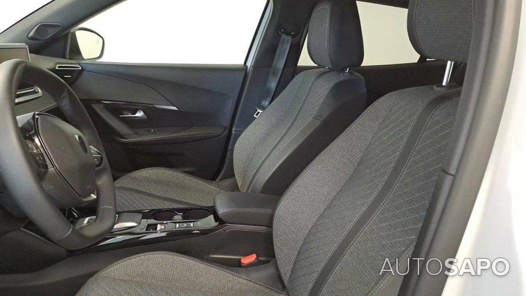 Peugeot 2008 1.6 e-HDi Allure de 2024