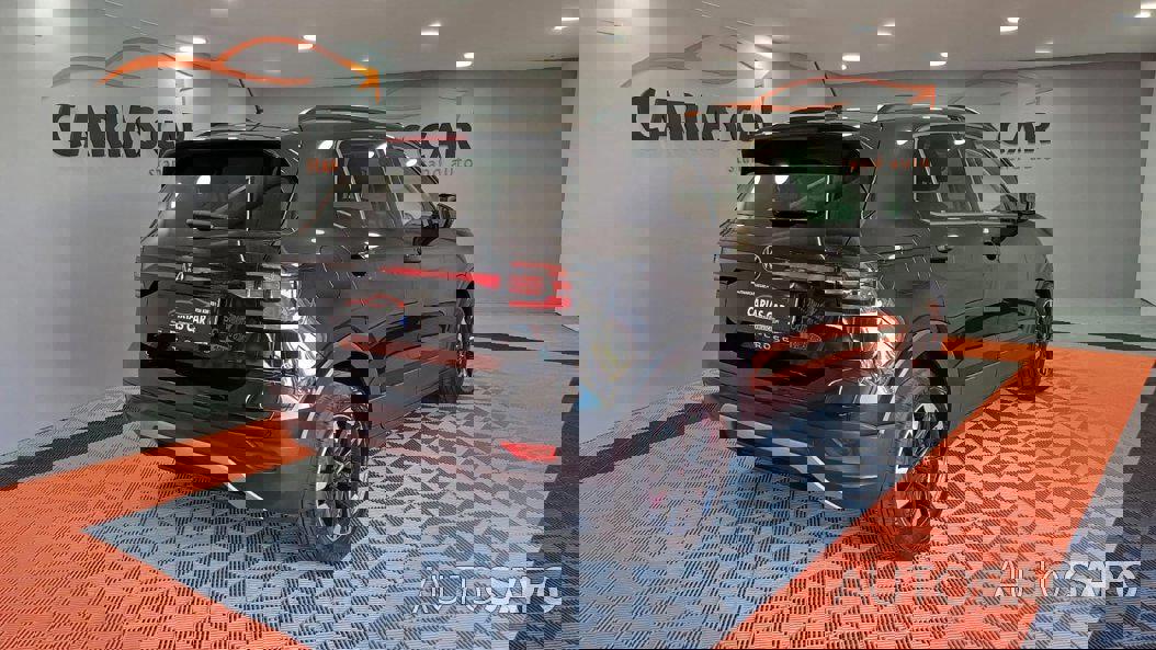 Volkswagen T-Cross 1.0 TSI Life de 2023