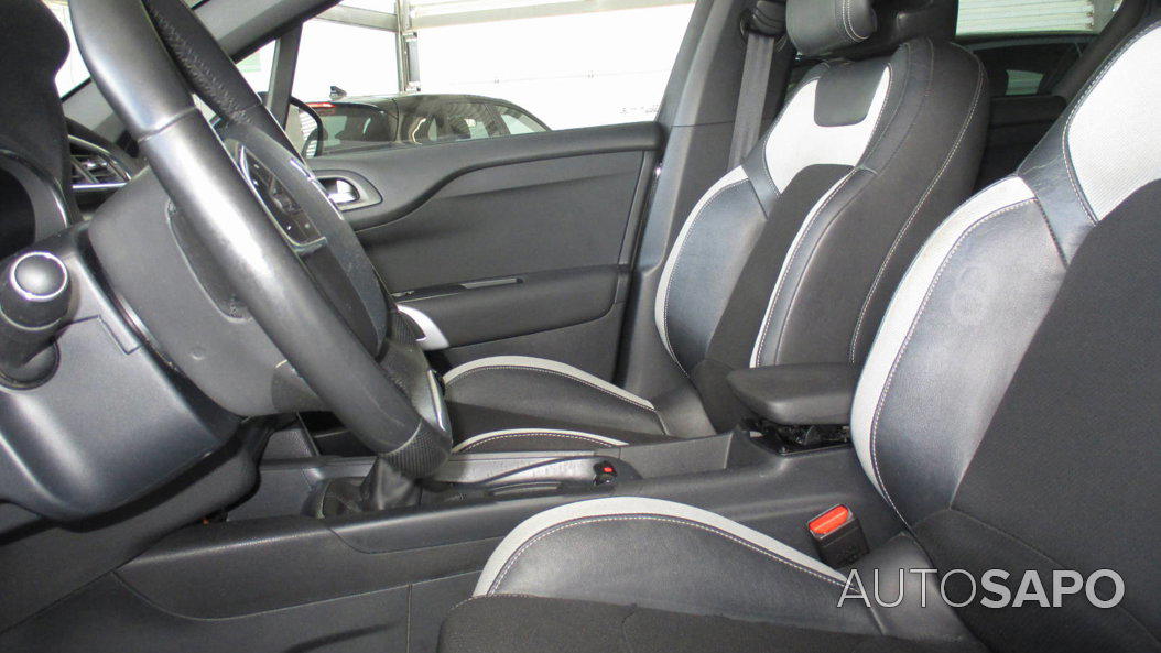 Citroen DS4 1.6 BlueHDi So Chic de 2015