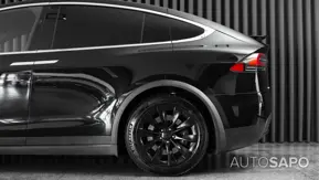 Tesla Model X 75D de 2018