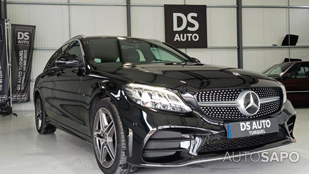 Mercedes-Benz Classe C 300 de AMG Line de 2020