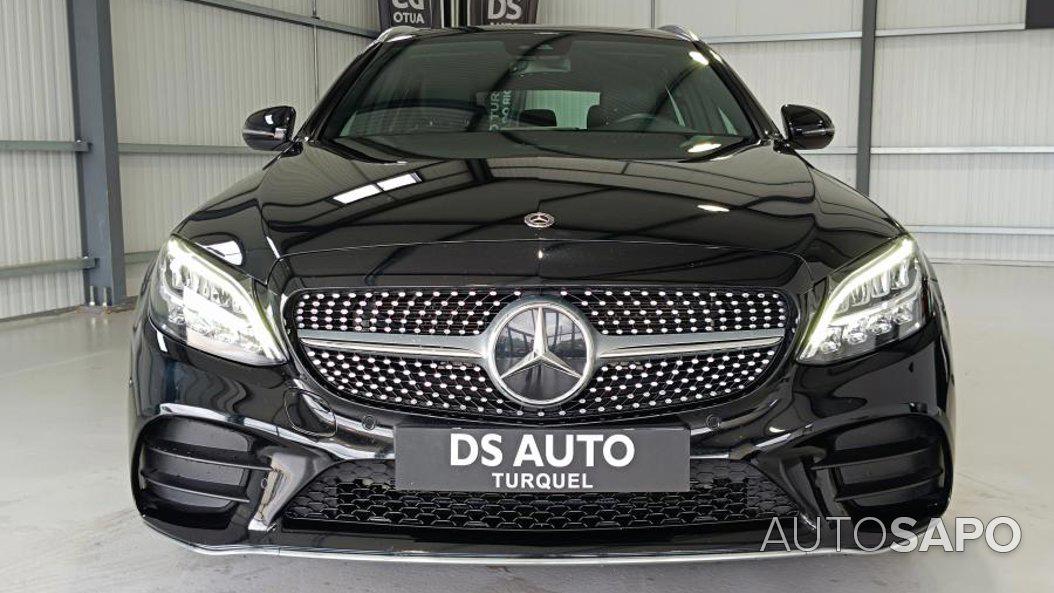 Mercedes-Benz Classe C 300 de AMG Line de 2020