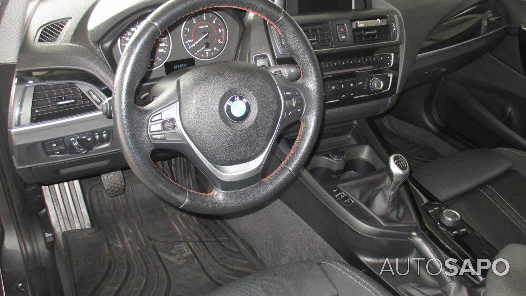 BMW Série 1 116 d EfficientDynamics Line Sport de 2017