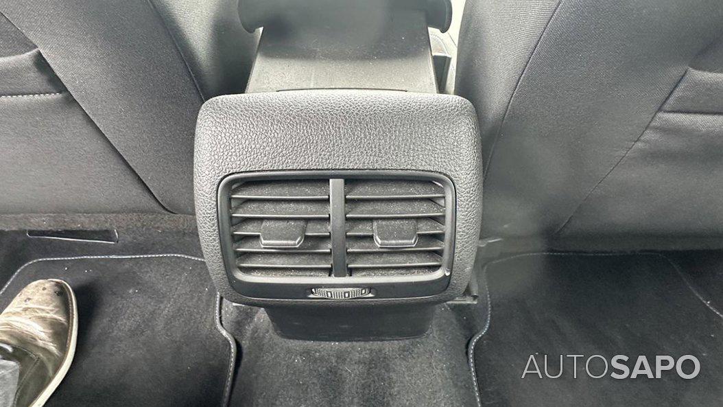 Volkswagen e-Golf AC/DC de 2016