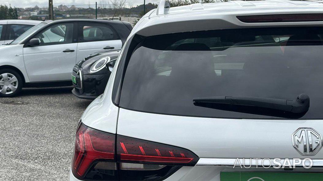 MG MG5 51kWh LUX de 2022