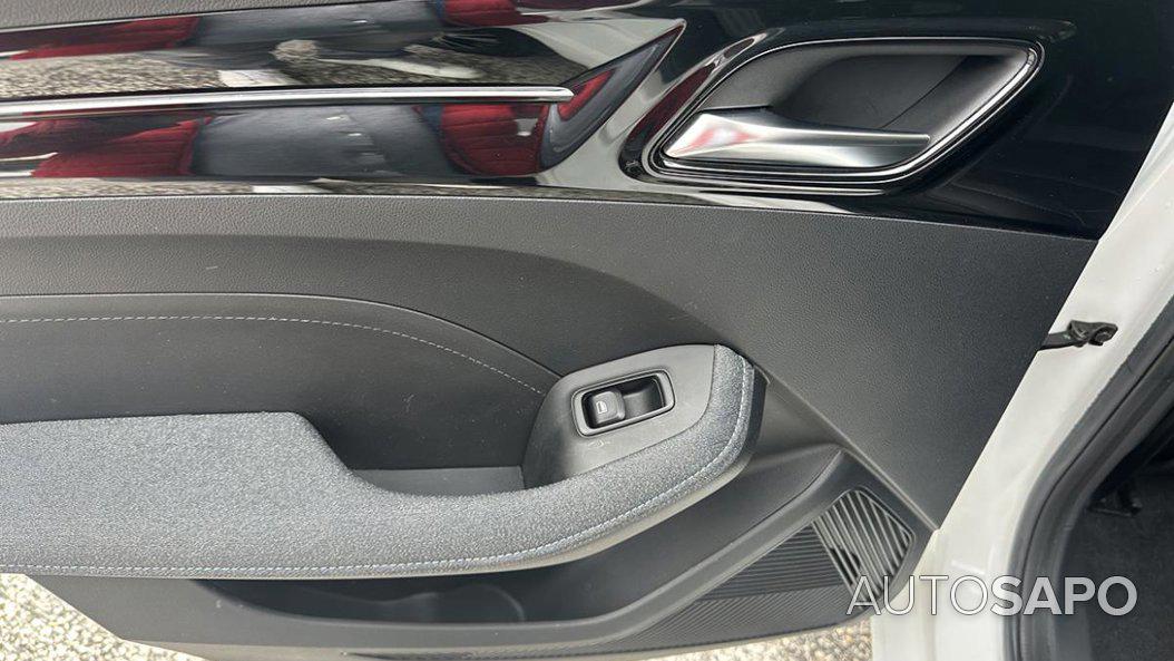 MG MG5 51kWh LUX de 2022