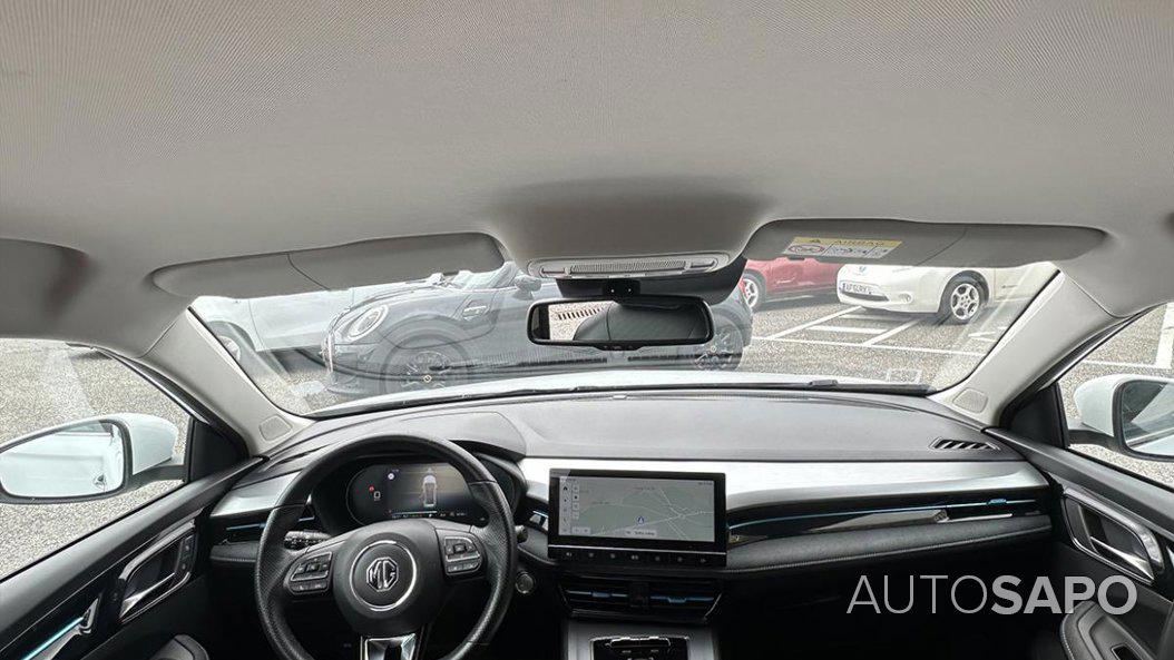 MG MG5 51kWh LUX de 2022