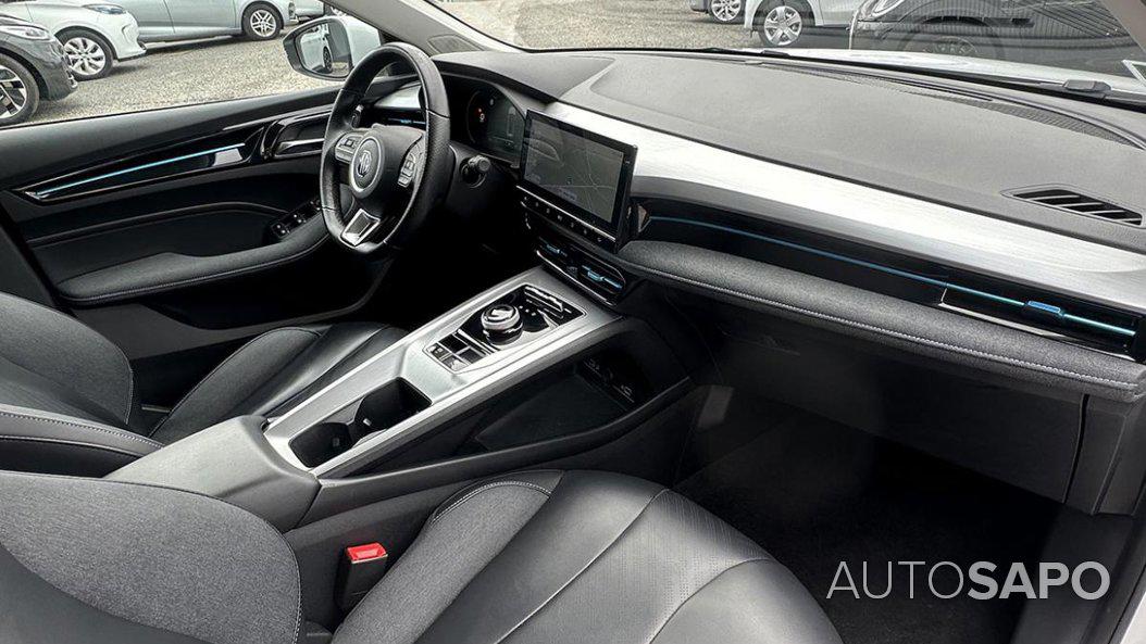 MG MG5 51kWh LUX de 2022