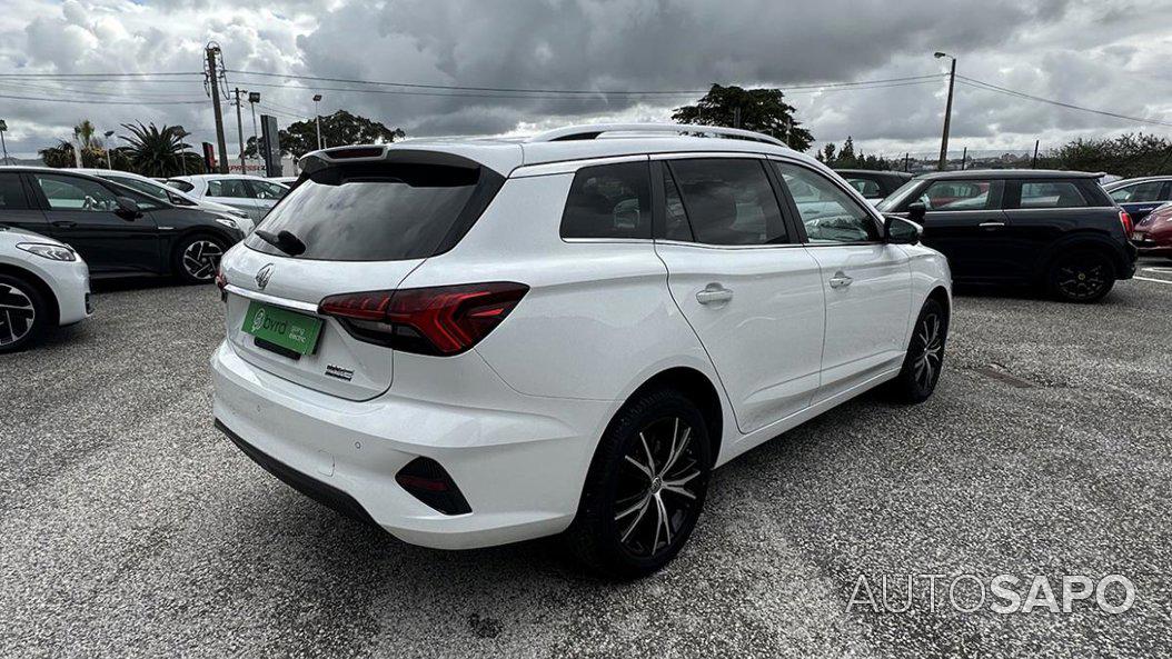 MG MG5 51kWh LUX de 2022