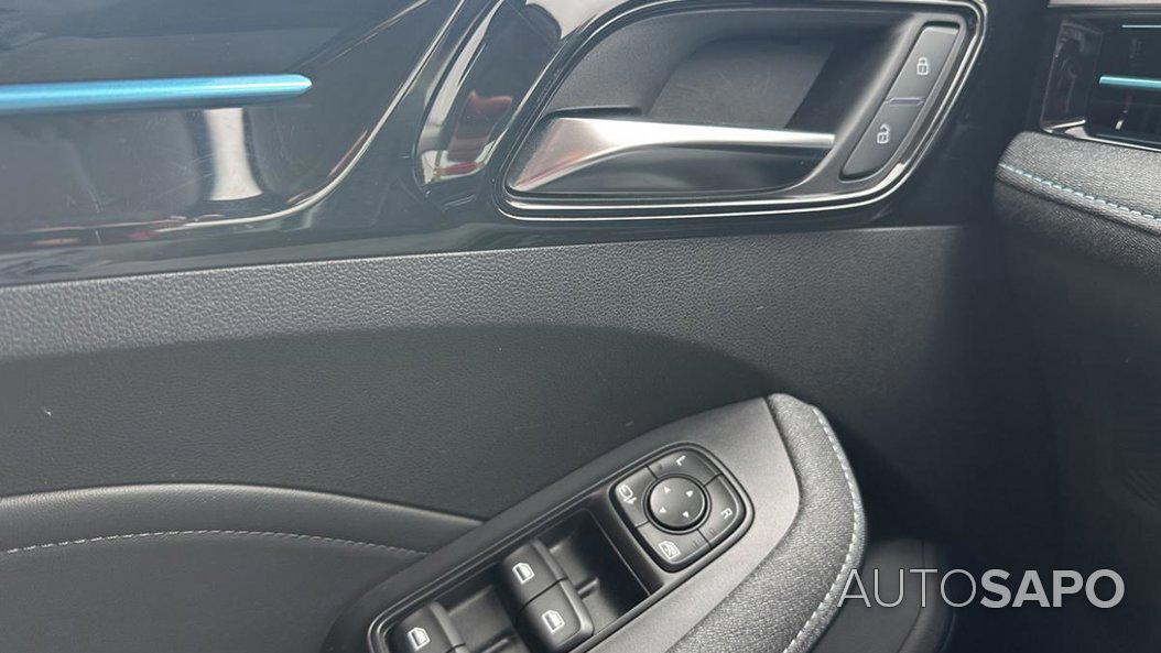 MG MG5 51kWh LUX de 2022