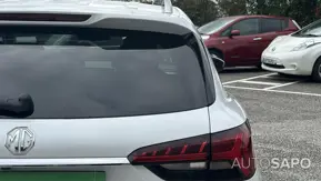 MG MG5 51kWh LUX de 2022