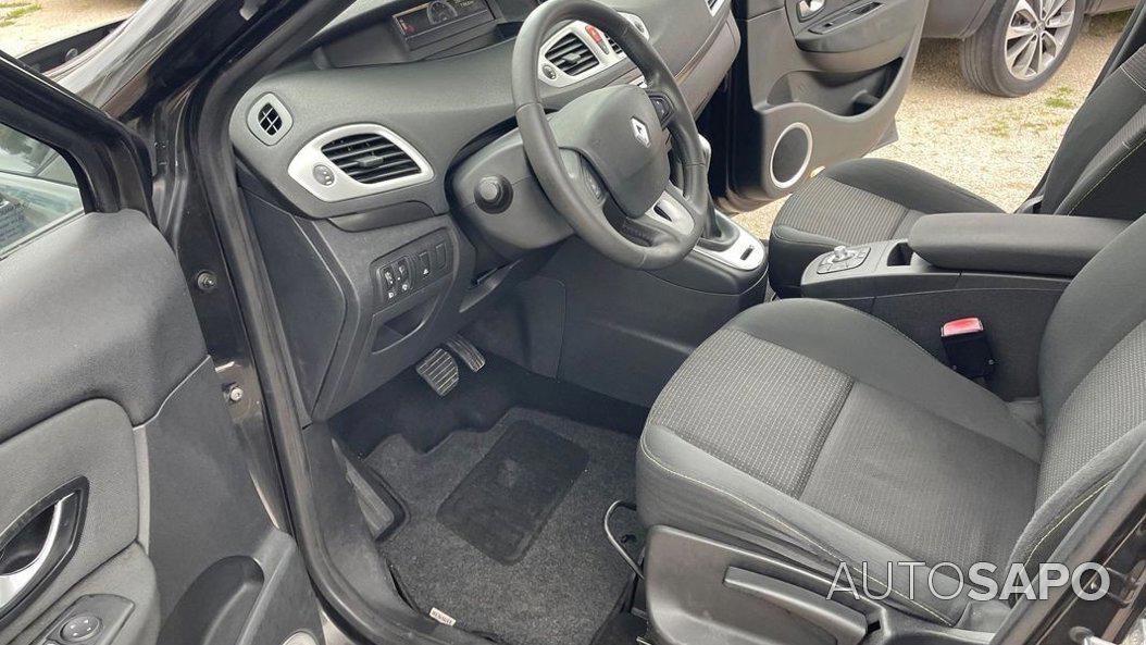 Renault Scénic 1.5 dCi Dynamique S EDC de 2010