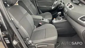 Renault Scénic 1.5 dCi Dynamique S EDC de 2010