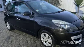 Renault Scénic 1.5 dCi Dynamique S EDC de 2010