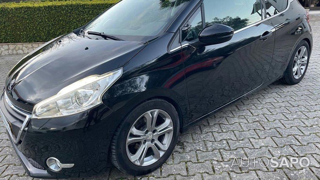 Peugeot 208 de 2014