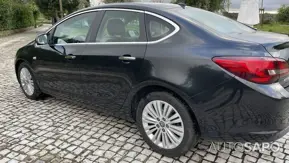 Opel Astra 1.7 CDTi Cosmo Start/Stop de 2012