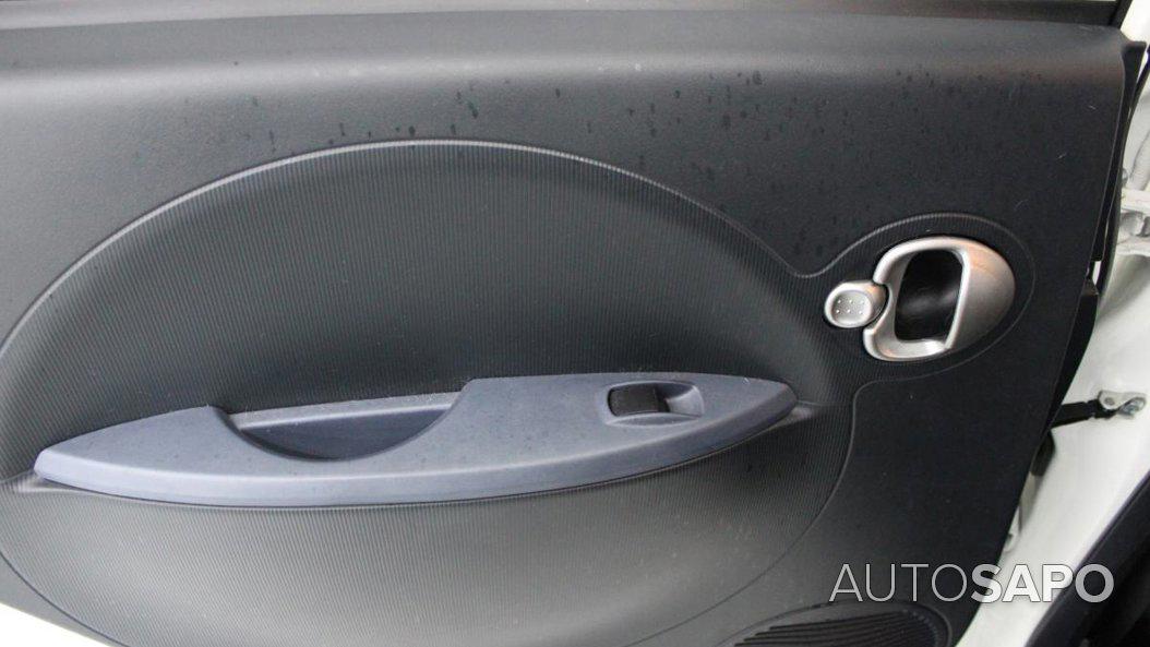 Peugeot iOn de 2013