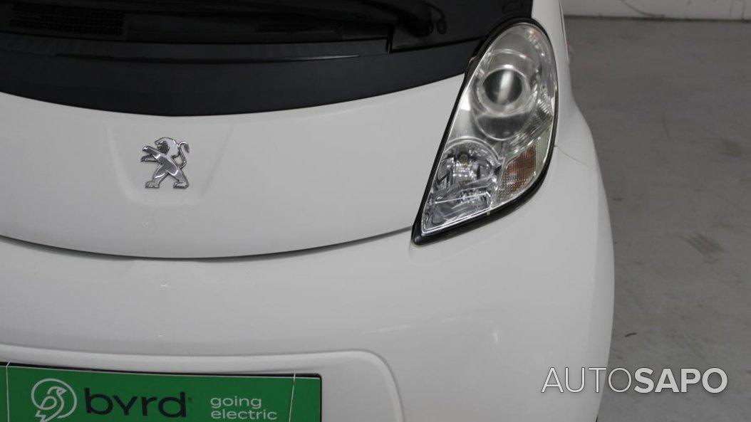 Peugeot iOn de 2013