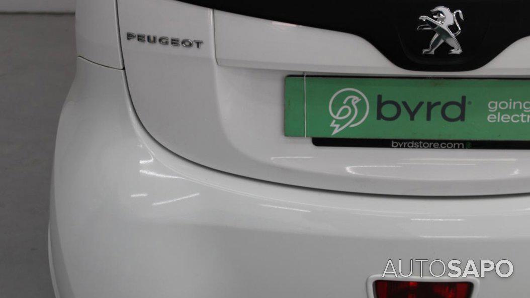 Peugeot iOn de 2013