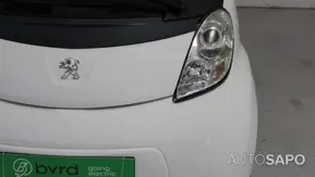 Peugeot iOn de 2013
