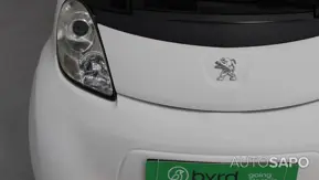 Peugeot iOn de 2013